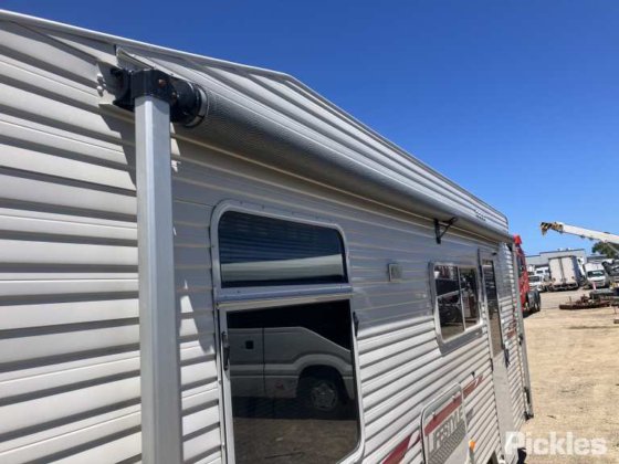 2011年コロマル ライフスタイル