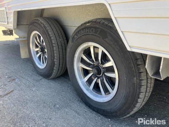 2011年コロマル ライフスタイル