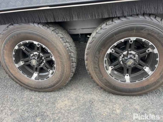 2018 必备旅行拖车 超越