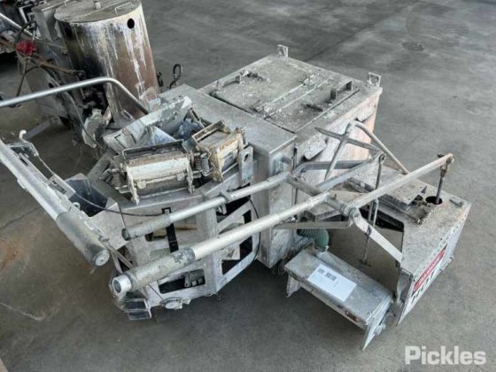 熱可塑性押出ヒーター。