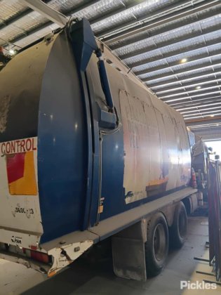 2012 丹尼斯鹰精英 2