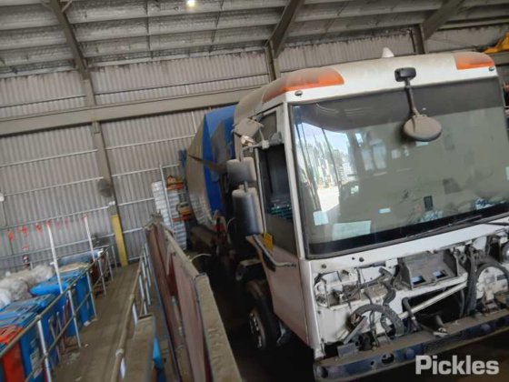 2011年 デニス・イーグル エリート 2