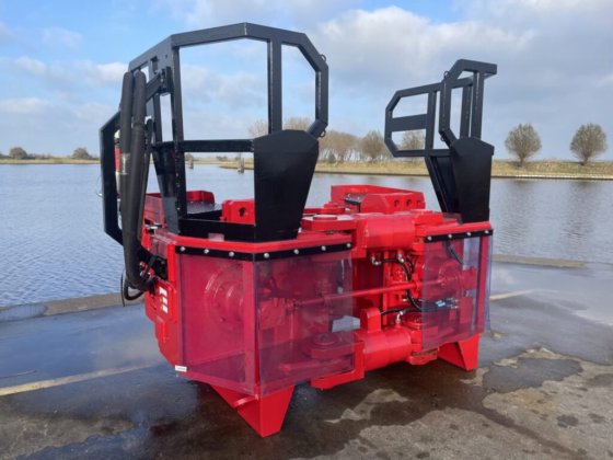 2006 Fundex ring vibrator FVE50