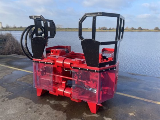 2006 Fundex ring vibrator FVE50