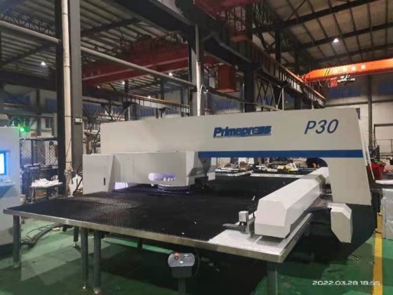 中国P30T金属板孔数控转塔冲床数控转塔冲床带分度模具