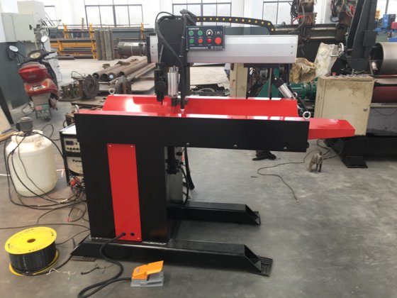 全自动热水器水箱外壳直缝焊接机/太阳能热水器机械