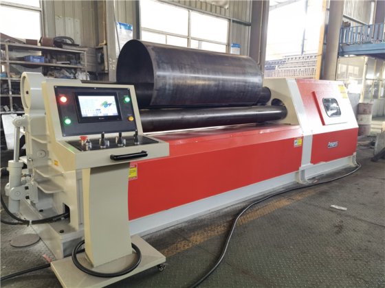 W12-四辊卷板机 4辊液压卷板机，带触摸屏CNC控制