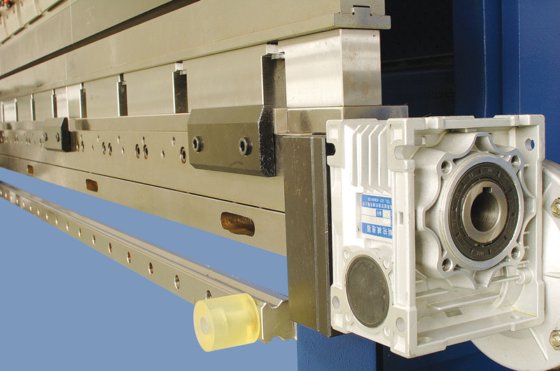 折弯机配件，阿玛达折弯机夹具