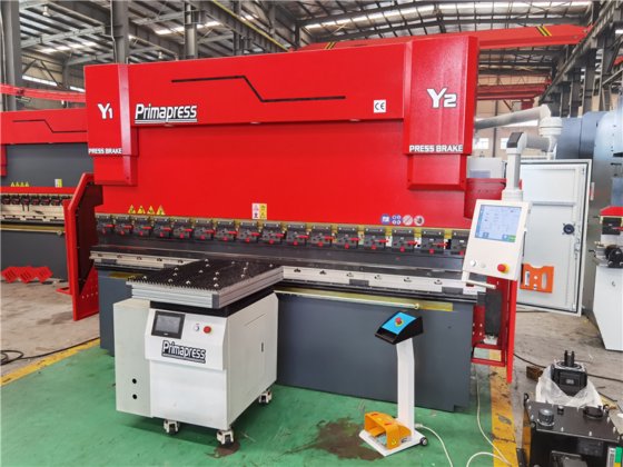 数控电动液压折弯机 电动液压折弯机自动前支撑臂