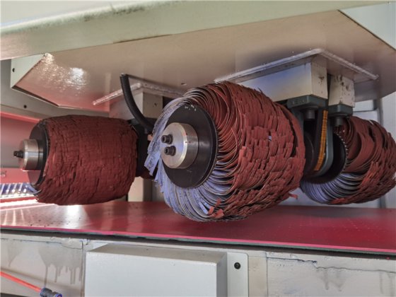 金属レーザーの版 Descaling のバリ取りの面取りの粉砕の磨く表面デッサン機械