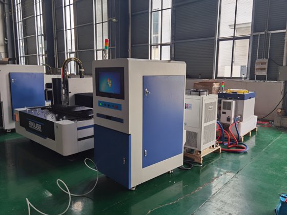 2000W数控光纤激光切割机，数控光纤激光切割机2kw