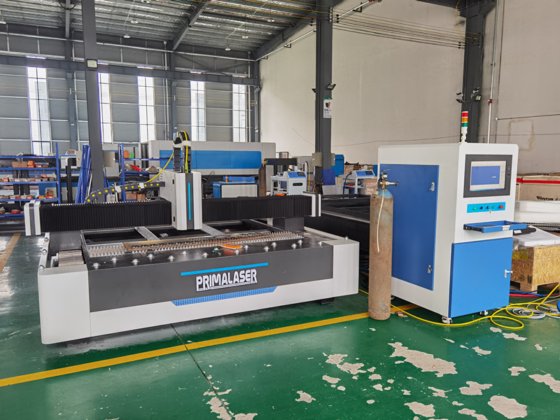 2000W数控光纤激光切割机，数控光纤激光切割机2kw