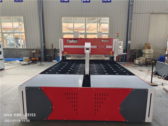 15軸板金曲げセンターパネル曲げ機CNC2000mmパネルベンダー機