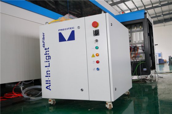 4kw交换台光纤激光切割机 4000w全罩式光纤激光切割机