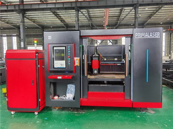 3000W 4000W Raycus可换台全封闭式金属板材光纤激光切割机