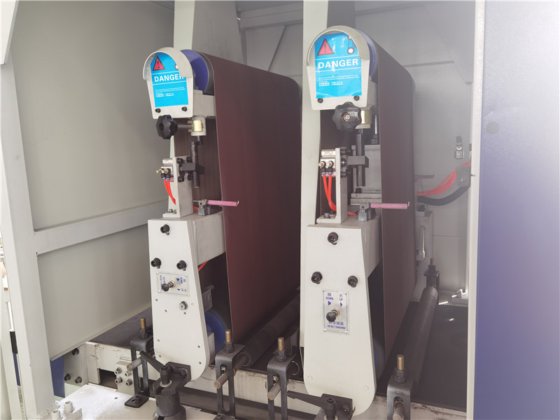 プラズマレーザー切断 金属板 ステンレス鋼 アルミ板 表面バリ取り