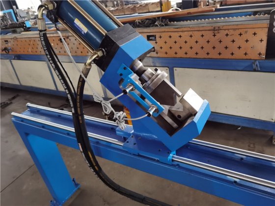 数控圆铁法兰成形机 数控角钢圆成形机