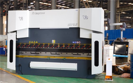 ダブルポンプ駆動型電気油圧式CNCプレスブレーキ曲げ機Delem DA66T