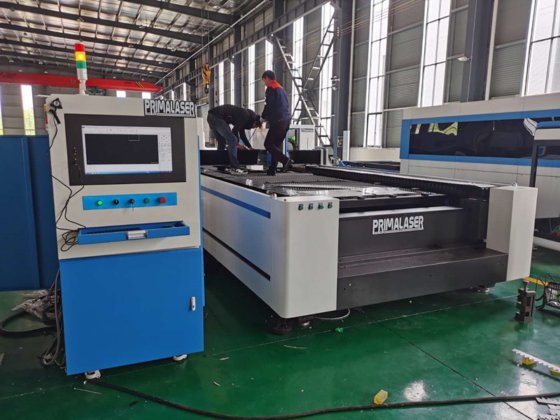 梭式光纤激光切割机 交换台光纤激光切割机