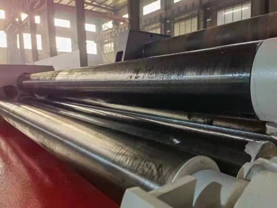 W12 4 ロール板曲げ機、cnc 板金コーン板圧延機