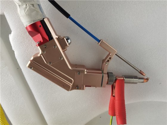 不锈钢手工激光焊接机 铝合金便携式金属光纤激光焊接机