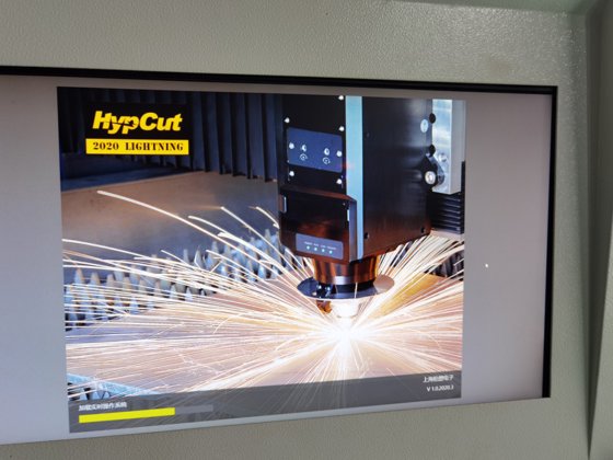 钣金高功率8000w 6000w全覆盖交换台数控光纤激光切割机