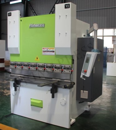 小型数控伺服折弯机，液压伺服折弯机4+1轴