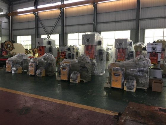 高速Jh21 100吨卷材送料器冲压C型框架动力机生产线