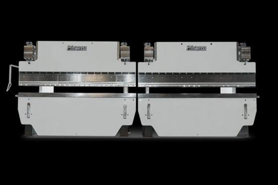 大型プレスブレーキ - 800T/6300mm 大型プレスブレーキ