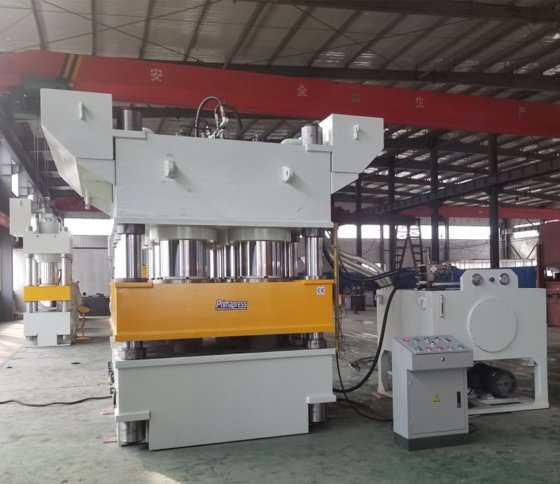 2500吨液压门板压花机门皮压制机出口