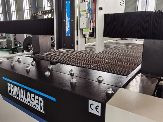 中国2kw 350mm管材激光切割机 2000w大口径铁管激光切割机