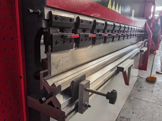 金属板材液压折弯机，金属板材液压折弯机