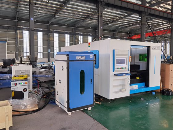 3kw 4kw IPG全罩式交换台铝铜切割数控光纤激光切割机