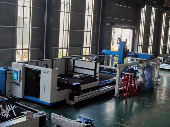 自动上下料数控金属光纤激光切割机 金属板材储存塔