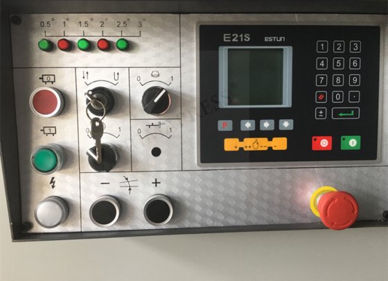 重型钣金液压剪板机,板式断头台剪板机