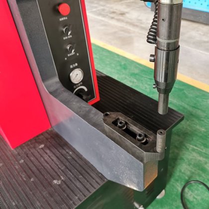 液压自动铆接机 CK618 液压铆接机