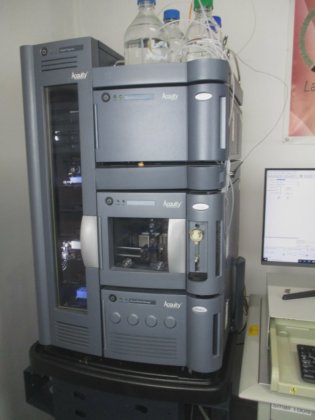 Waters Acquity UPLC System with