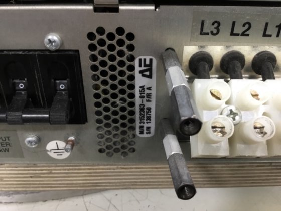 AE Pinnacle 12 千瓦发电机