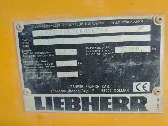 2019 Liebherr R 930 NLC
