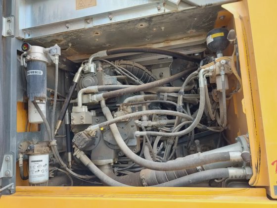 2019 Liebherr R 930 NLC
