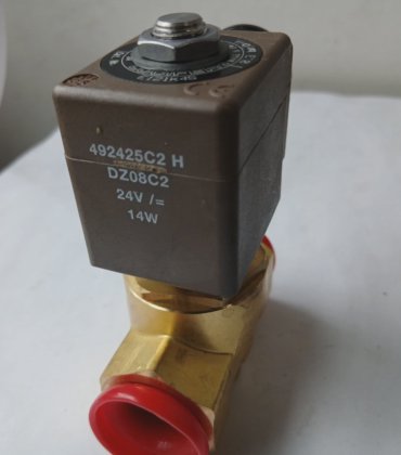 派克 E121K45 电磁阀 (BR4A.6B10)