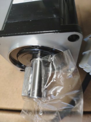 安川電機 ACサーボモータ SGMAH-04AAA4B