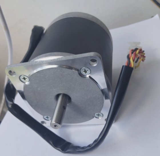 MOONS 34HY1404-03 步进电机 (BR4A.6B13)