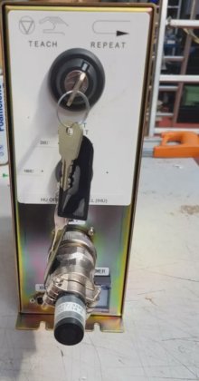 川崎ロボット 50818-1176 ウェハロボット セレクト ティーチ