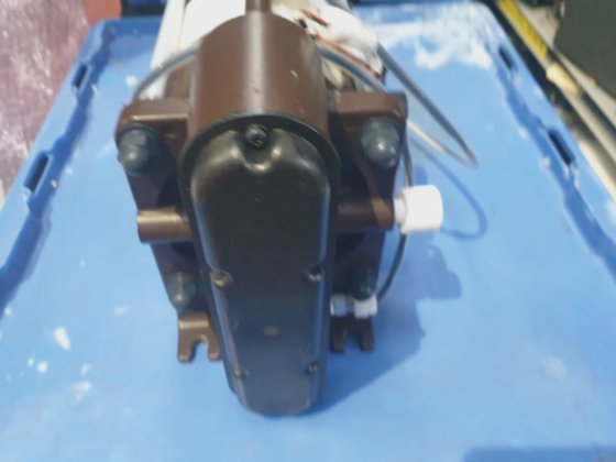 IWAKI FF-20BT2气动驱动波纹管泵 (rbd2.1b2)