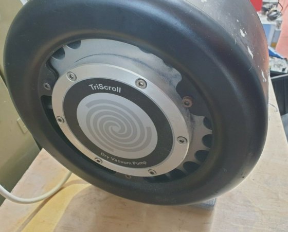 瓦里安PTS03001UNIV干式卷筒真空泵（消防管）。