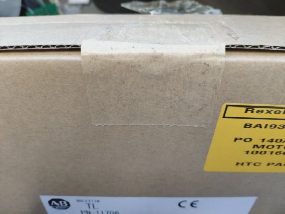 Allen Bradley TLY-A110T-HJ62AA 全新密封，免费联邦快递运送。