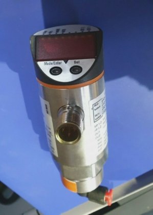 IFM PN2028 圧力センサー (IN36S2)