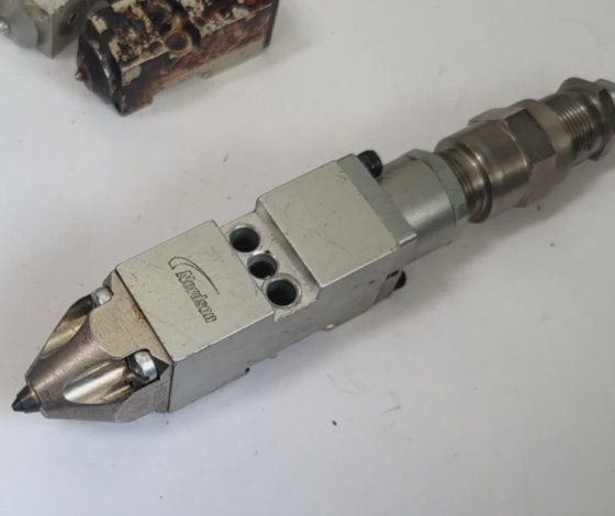 NORDSON SA16A 固体蓝色喷枪模块 (IN31S2)