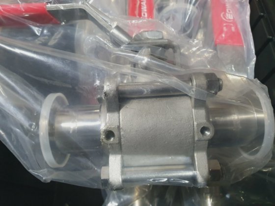 新 HIS/Edwards 真空 1.5" 球阀，直通阀，1/4"